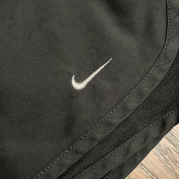 Nike tempo DRI-fit black running shorts - Picture 12 of 17